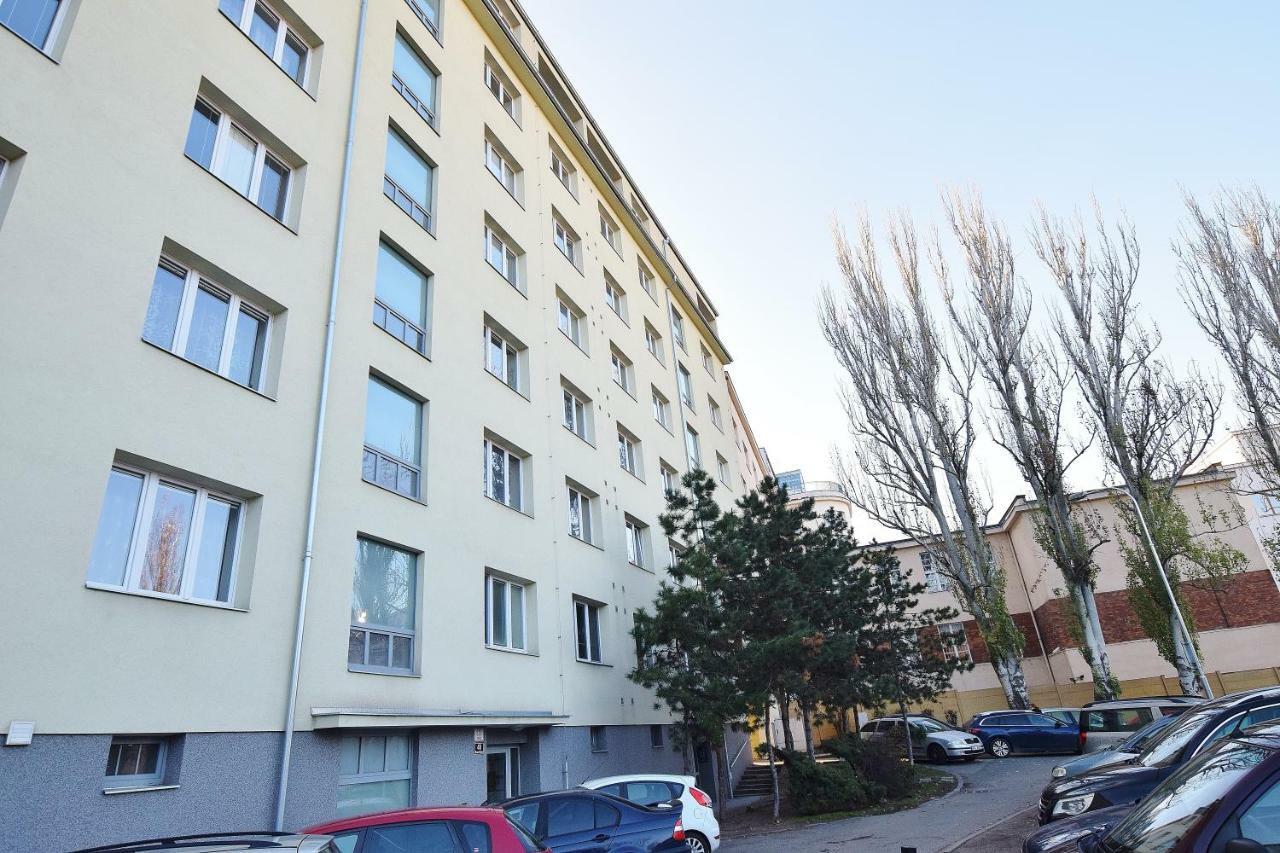 Apartment Porici Брно Екстер'єр фото